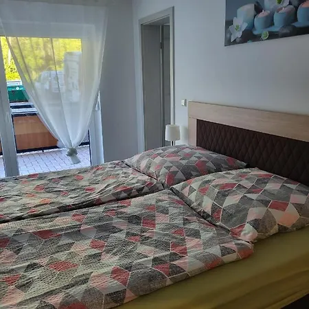 Gaestewohnung 1 *